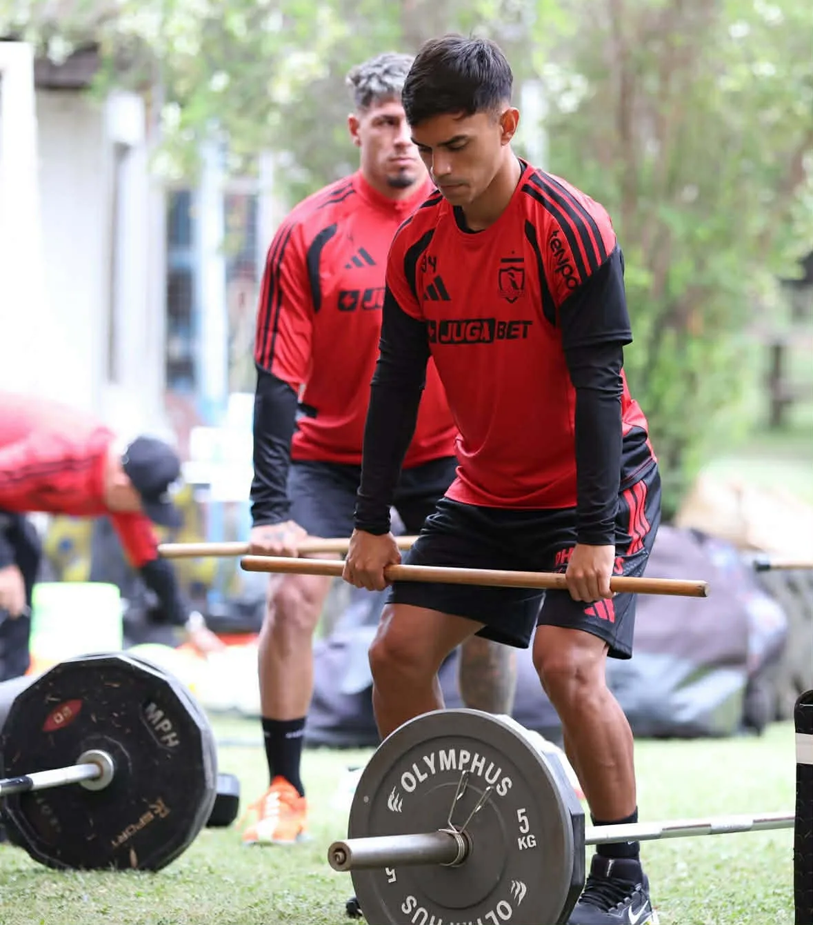 Vicente Pizarro abandonó la concentración de Colo Colo. (Foto: @colocolooficial)