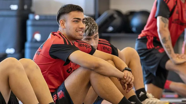 En Colo Colo sumaron a ocho juveniles en la pretemporada. (Foto: @colocolooficial)