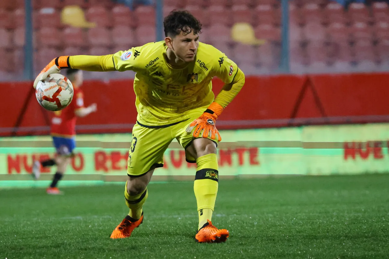 Ballesteros en su paso por U. Española | Foto: Photosport