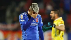 Mortero Aravena le cierra las puertas de la UC a Leandro Fernández (Foto: Photosport)