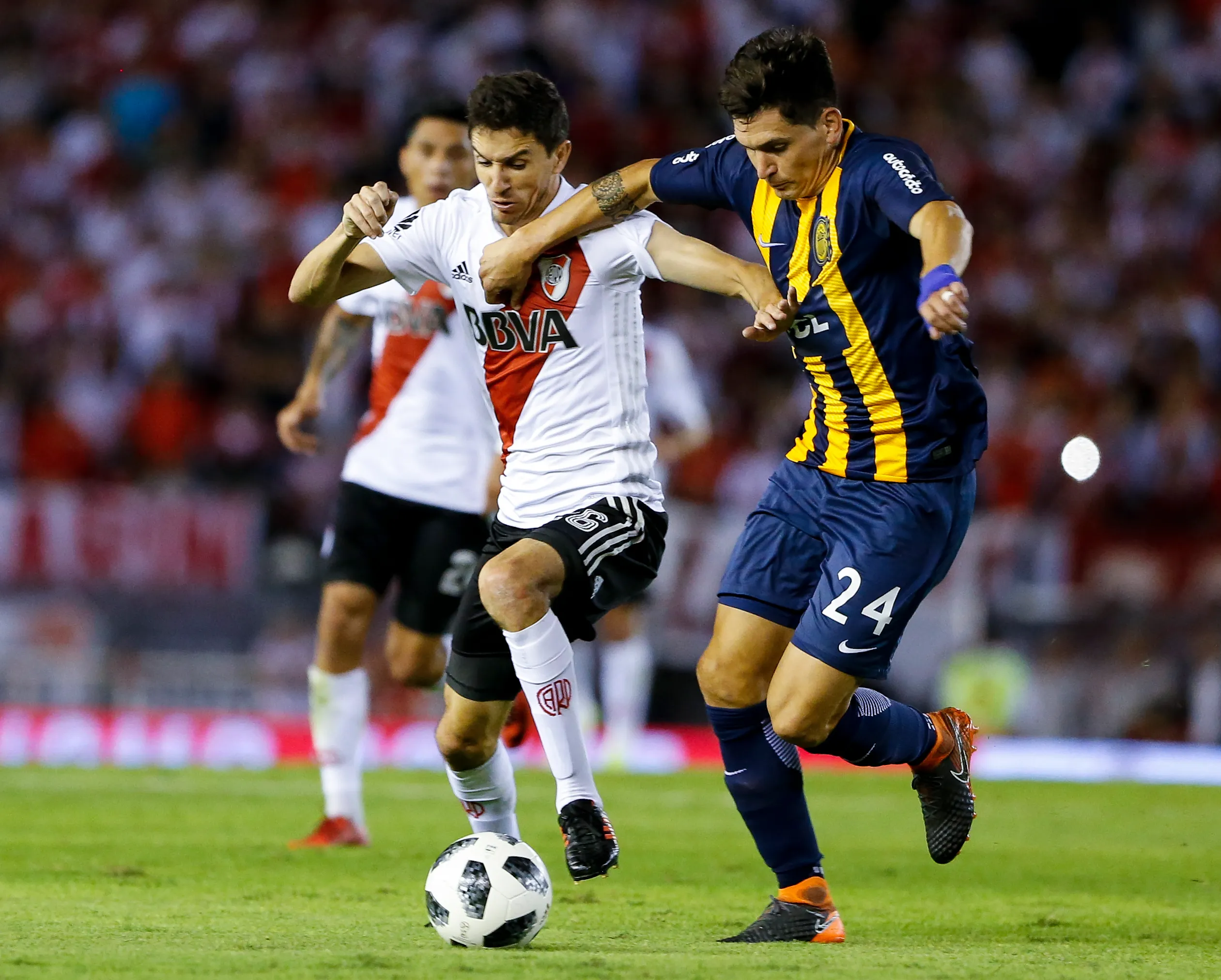 El único paso de Alfonso Parot en el extranjero fue en Rosario Central. (Foto: Gabriel Rossi/Getty Images)