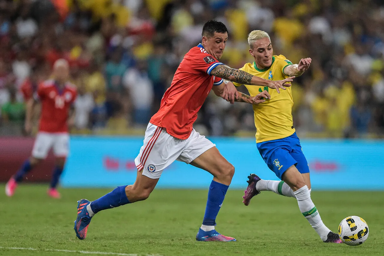 Enzo Roco es opción en Colo Colo. | Foto: Photosport