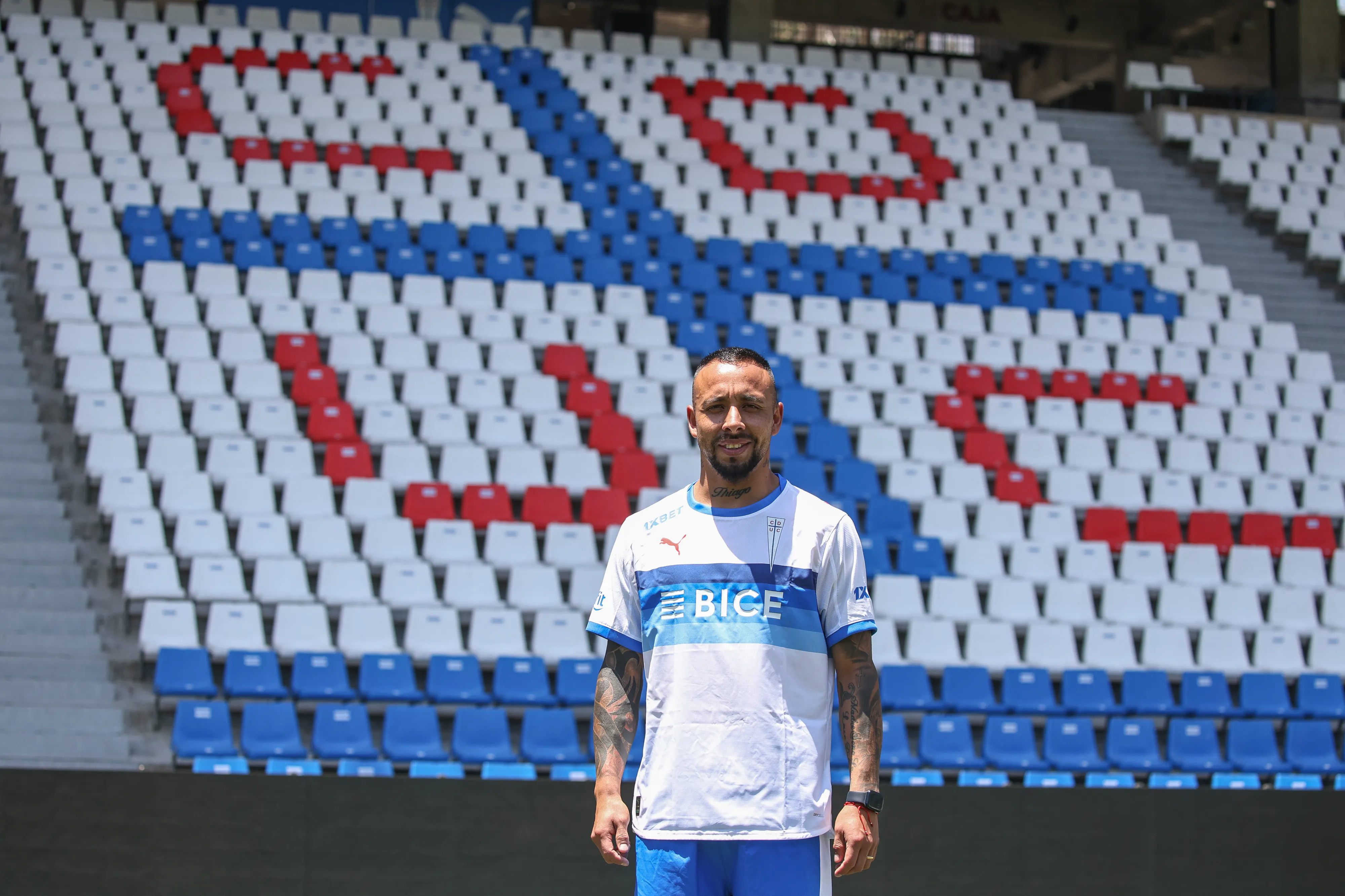 Bernardo Cerezo fue oficializado en Universidad Católica. (Imagen: Photosport)