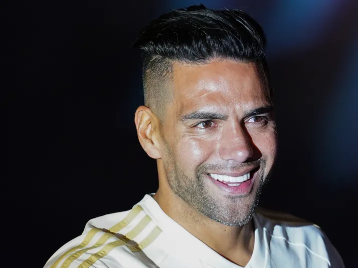 Aseguran que Radamel Falcao se acercó a este club chileno