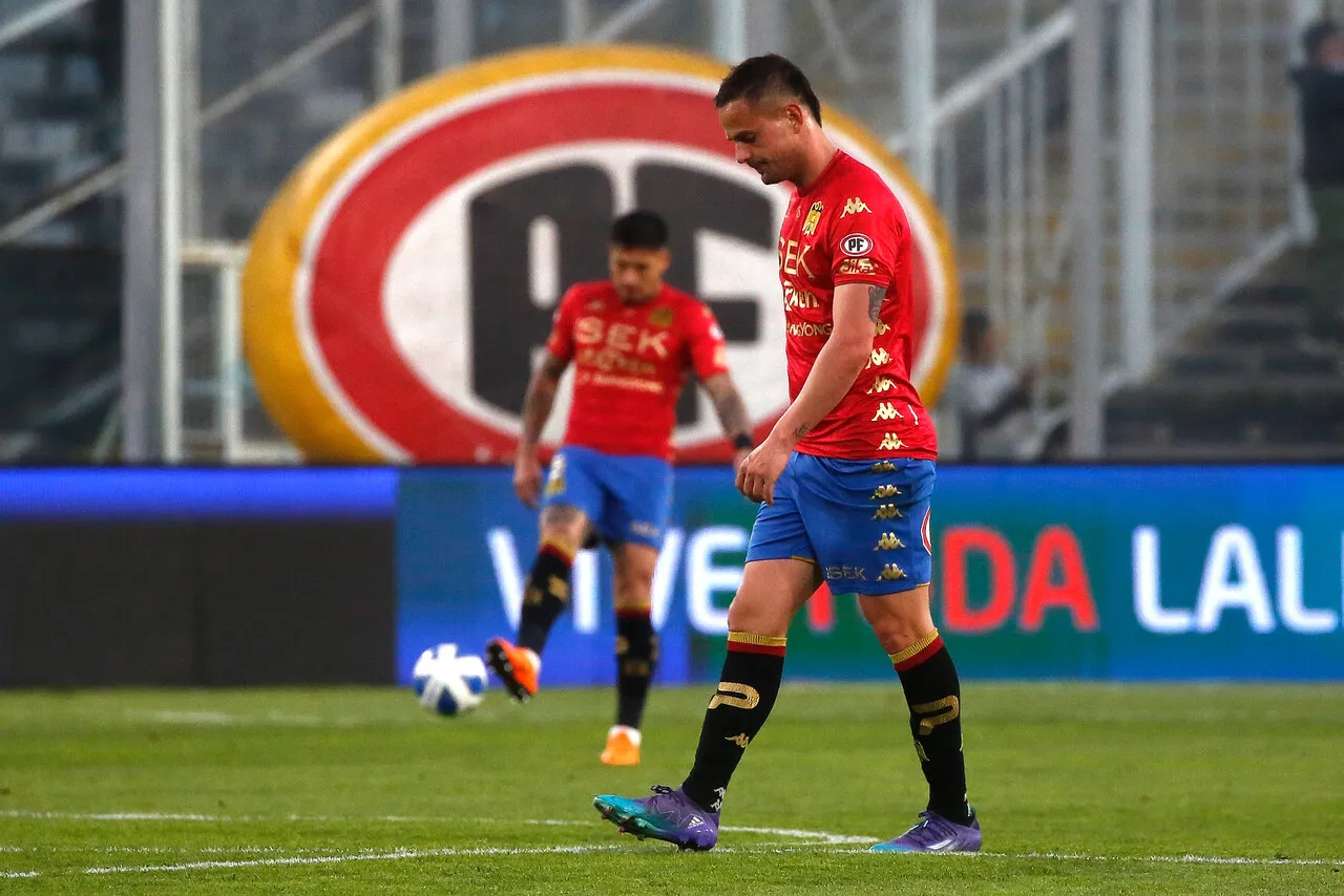 Colo Colo busca a Rivero | Foto: Photosport