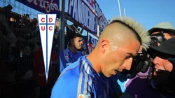 Mortero Aravena no duda en cerrarle las puertas de la UC a Leandro Fernández (Foto: Photosport)