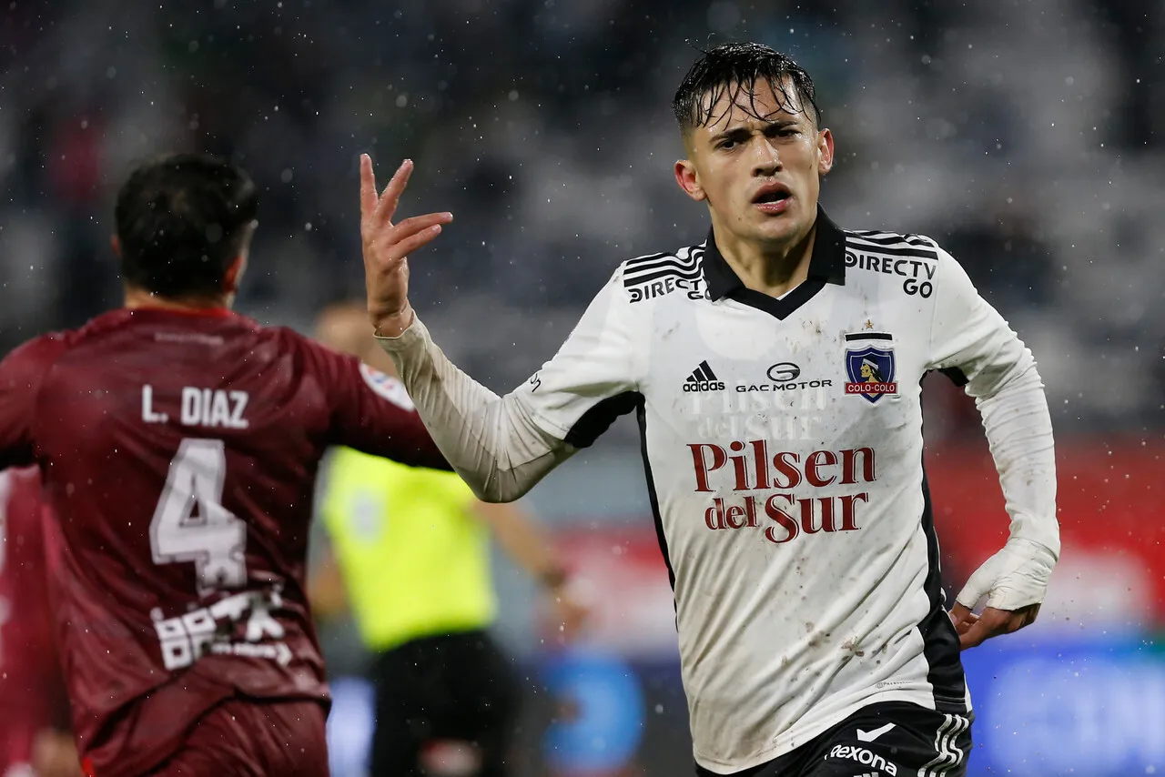 Solari actualmente está en Rusia. | Foto: Photosport