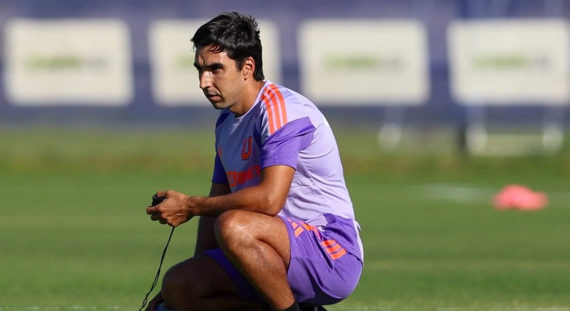 Francisco Meneghini está siendo cuestionado por varias razones.