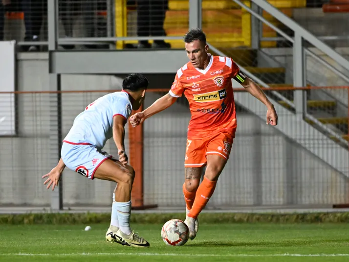 Crack de Cobreloa no va a entrenar más y busca salir del club