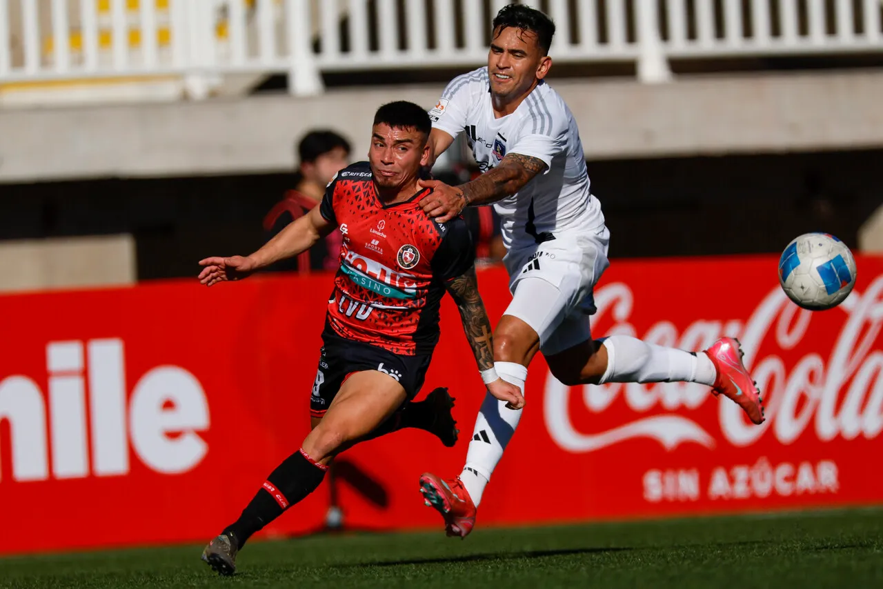 Colo Colo sigue intentando para quedarse con Popín Castro. | Foto: Photosport