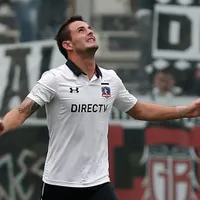 El día que los hinchas de Colo Colo le juraron amor eterno a Rivero con un lienzo