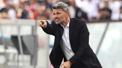 Fernando Ortiz aclaró todo rumor de un posible quiebre con Arturo Vidal (Foto: Felipe Zanca/Photosport)