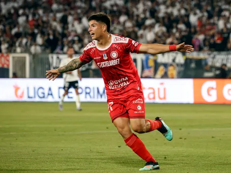 Luego de 7 años: Unión La Calera volverá a su antiguo escudo