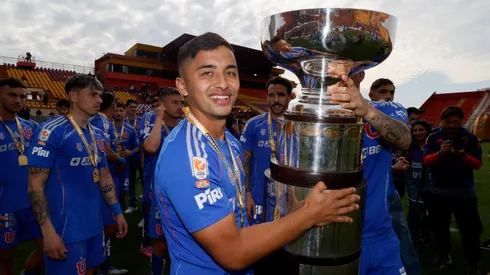 El ex Universidad de Chile fue oficializado como nuevo jugador de Instituto de Córdoba.
