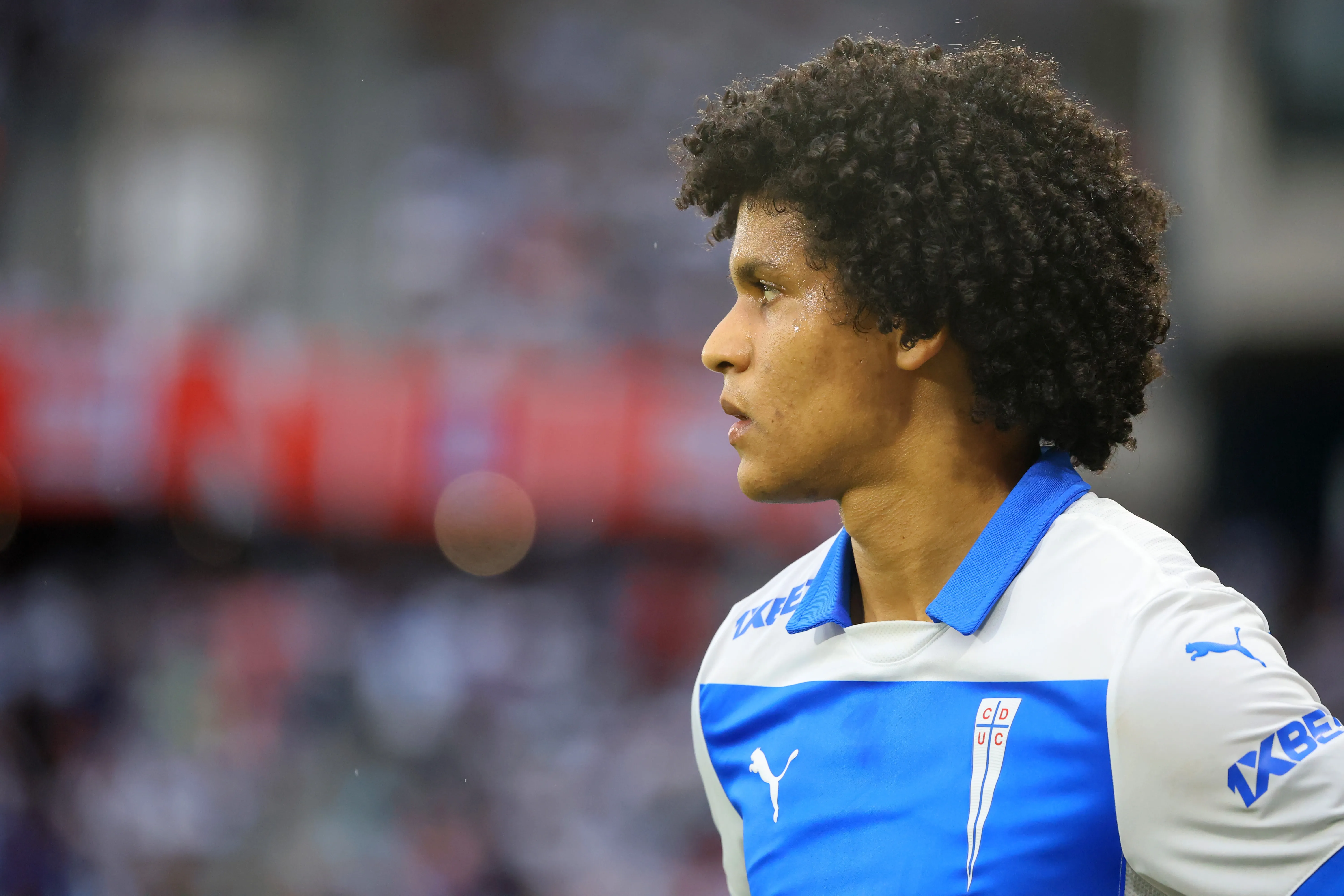 Incertidumbre sobre el futuro de Eduard Bello