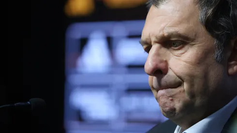 El presidente de Blanco y Negro declaró que el delantero no tiene las características que buscan.