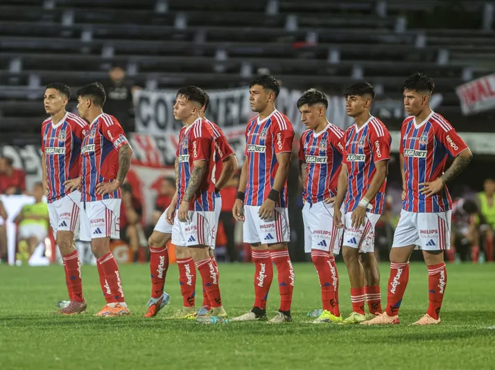 ¿El heredero de Pizarro? Ortiz se rinde ante joya de Colo Colo: "Proyección interesante"