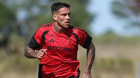 Javier Méndez tuvo su estreno con Colo Colo. (Foto: @ColoColo)
