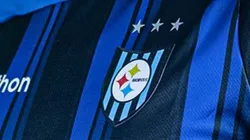Huachipato tiene nueva camiseta para 2026. (Foto: @Huachipato)