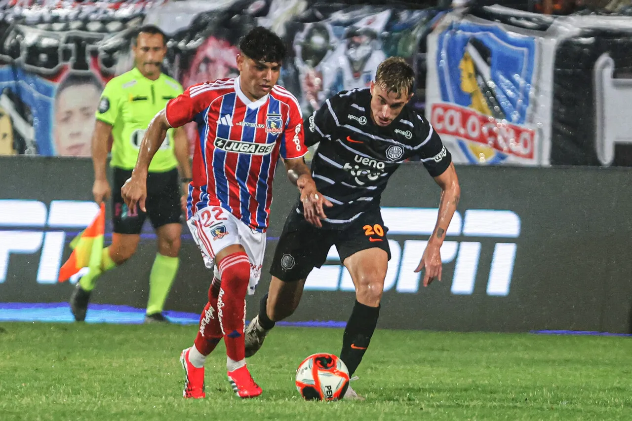 Colo Colo viene de un empate ante Olimpia. | Foto: Photosport