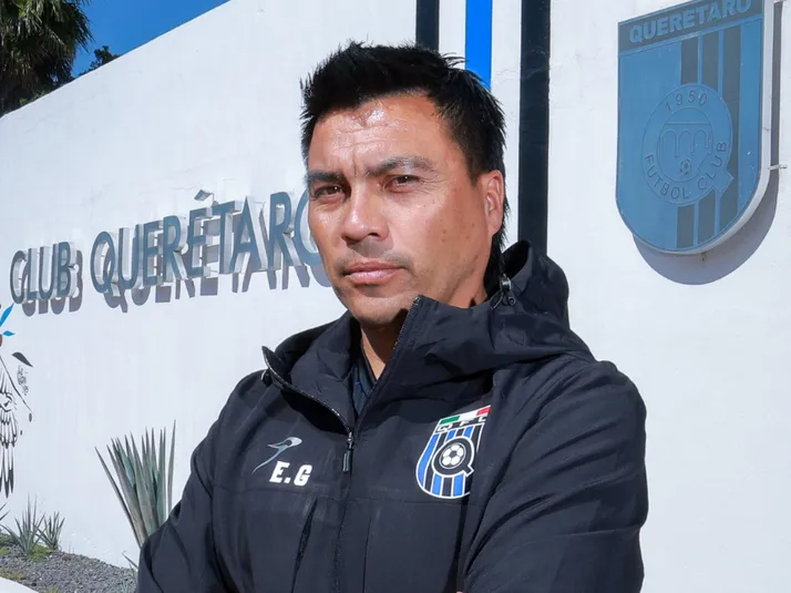 No logra ganar: Esteban González la pasa mal en México