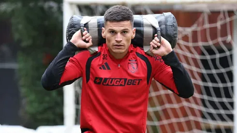 Lucas Cepeda termina con los rumores. (Foto: @colocolooficial)
