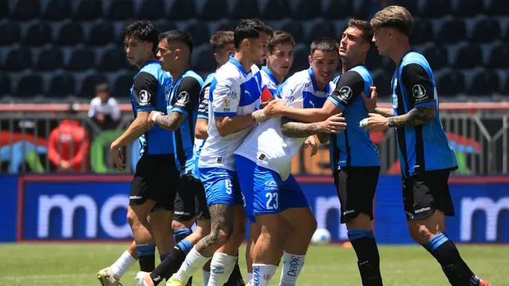 Huachipato y Universidad Católica buscan el pase a la final.