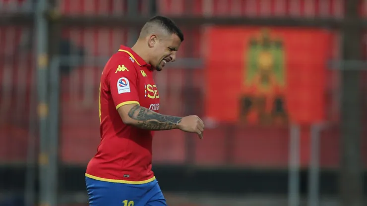 Desde Unión Española insisten en el regreso de Emiliano Vecchio (Foto: Photosport)