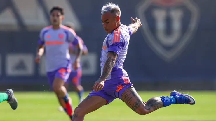 Eduardo Vargas fue titular en la victoria sobre Santiago Wanderers.