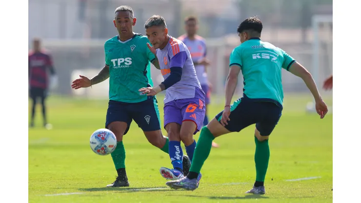 Francisco Meneghini se inclina por un 4-2-3-1.