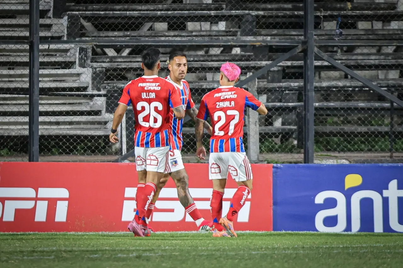 Colo Colo acumula un empate y una caída en la pretemporada. | Foto: Photosport