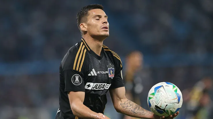 Lucas Cepeda con las horas contadas en Colo Colo.