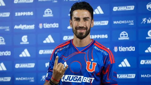 Universidad de Chile satisfizo su deseo: contratar un goleador. Ya oficializó a Juan Martín Lucero.
