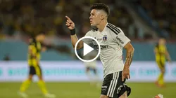 Víctor Felipe Méndez anotó un golazo para Colo Colo ante Peñarol. (Foto: FOCOUY/Photosport)