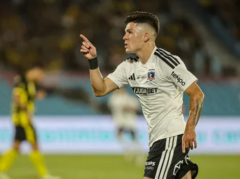 Con más farras que goles: Colo Colo vence a Peñarol en una extraña tanda de penales