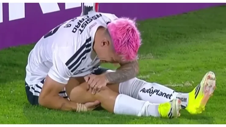 Cristián Zavala y sus muecas de dolor que preocupan a Colo Colo.