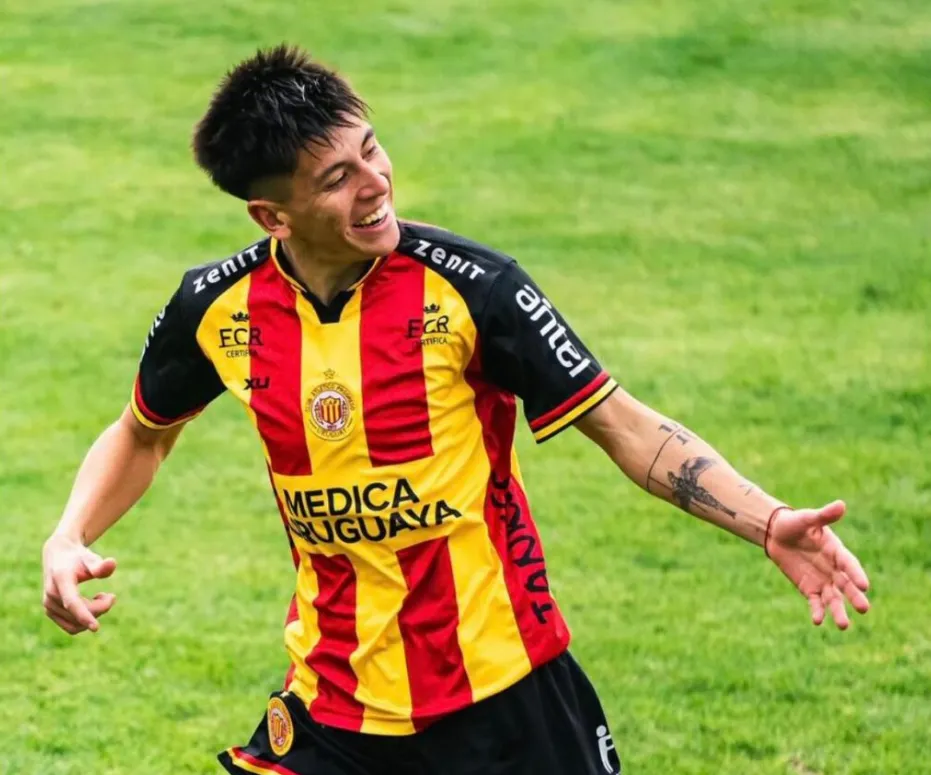 Nicolás Fernández sonó en la U en el mercado de fichajes de enero (Progreso).