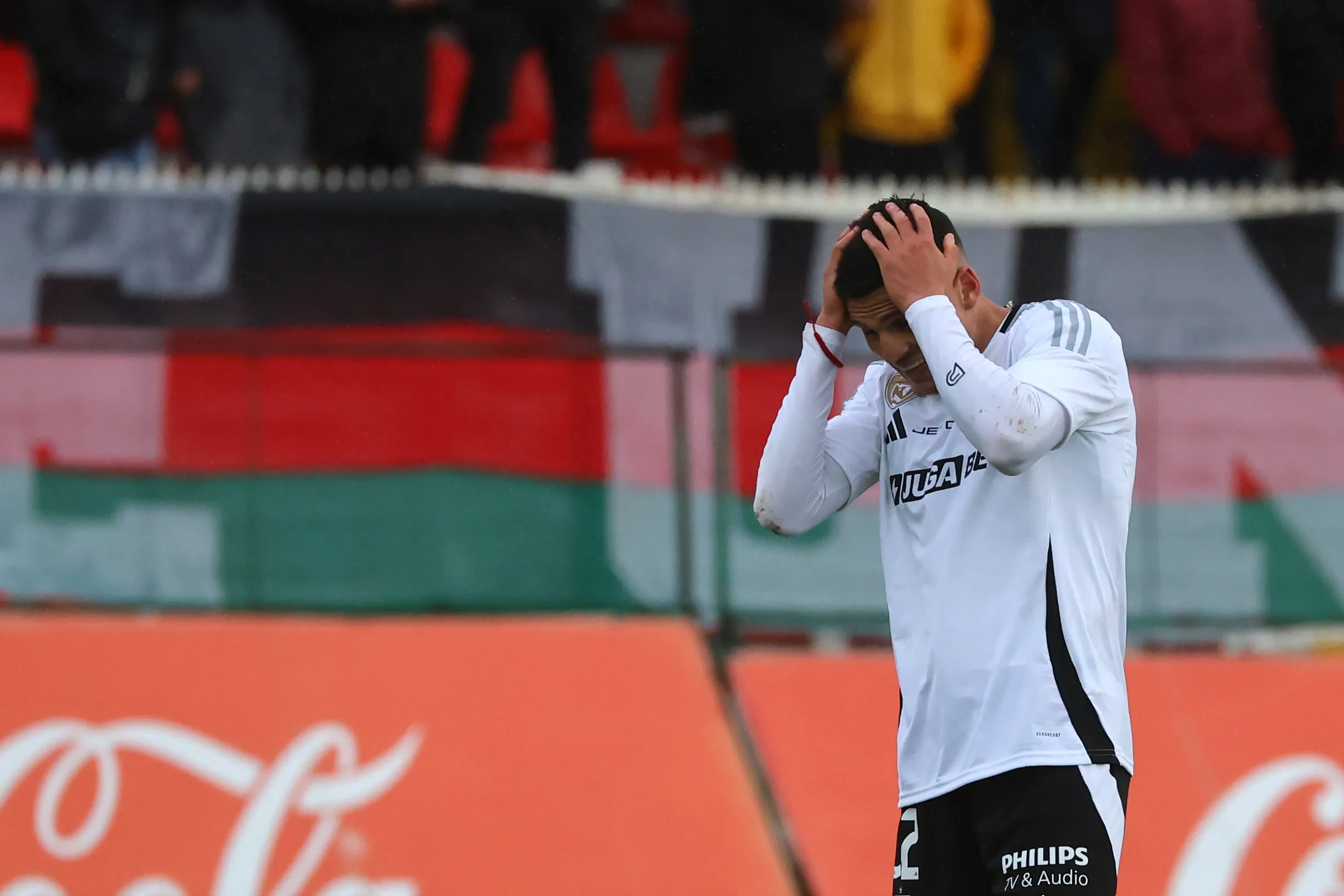 El futbolista hizo pesar su deseo de salir sí o sí en 2026. | FOTO: Jonnathan Oyarzun/Photosport