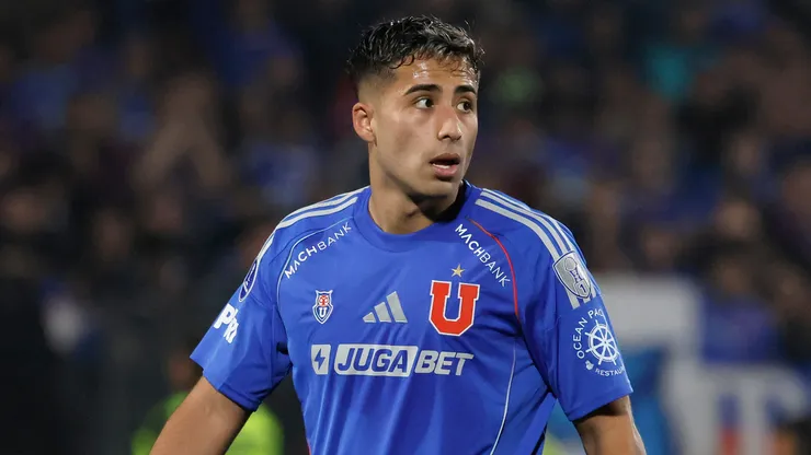 Leo Rodríguez le tiene fe a Lucas Assadi en Universidad de Chile. (Imagen: Photosport)