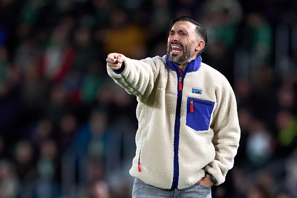 Eder Sarabia dirige al Elche desde 2024. (Foto: Mateo Villalba Sanchez/Getty Images)