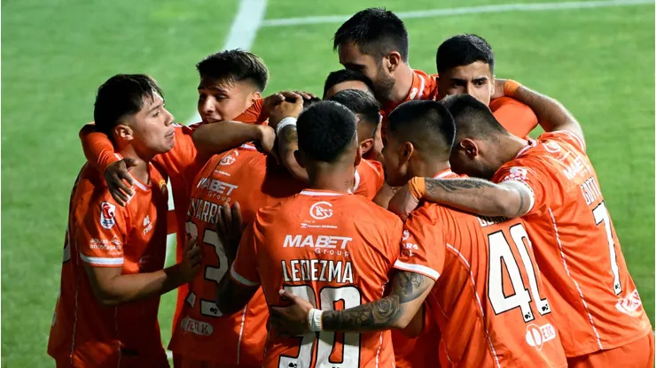 Siguen las salidas en Cobreloa.