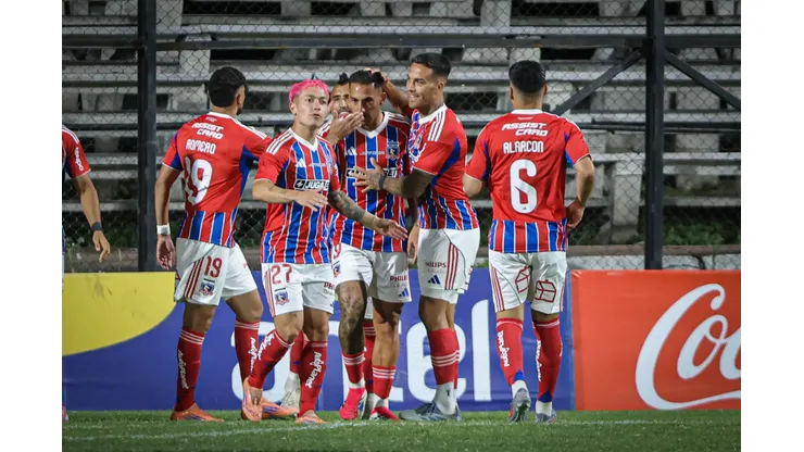 Los albos sufrirán una sensible baja para su debut en la Liga de Primera.