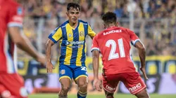 Vicente Pizarro debutó con una derrota en Argentina. (Foto: @RosarioCentral)