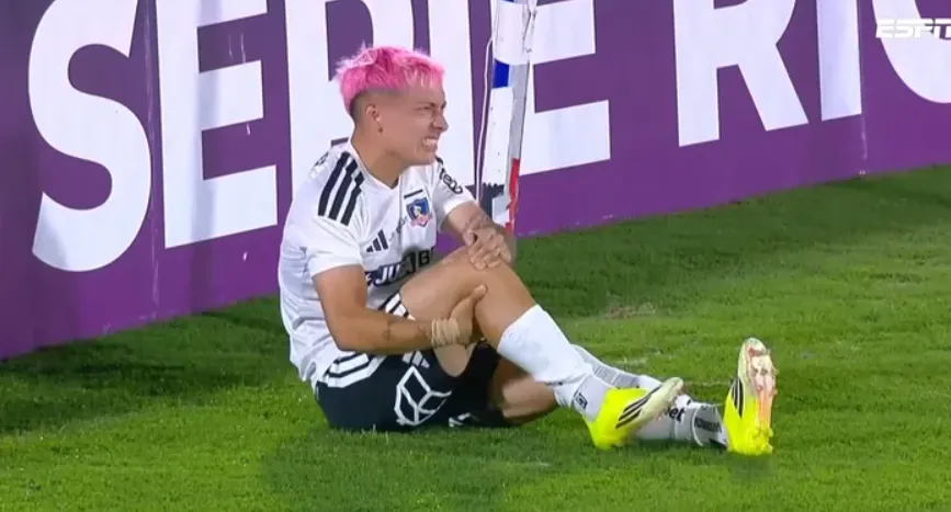 Cristián Zavala atraviesa complicada lesión y sería baja durante seis semanas en Colo Colo (Foto: Photosport)