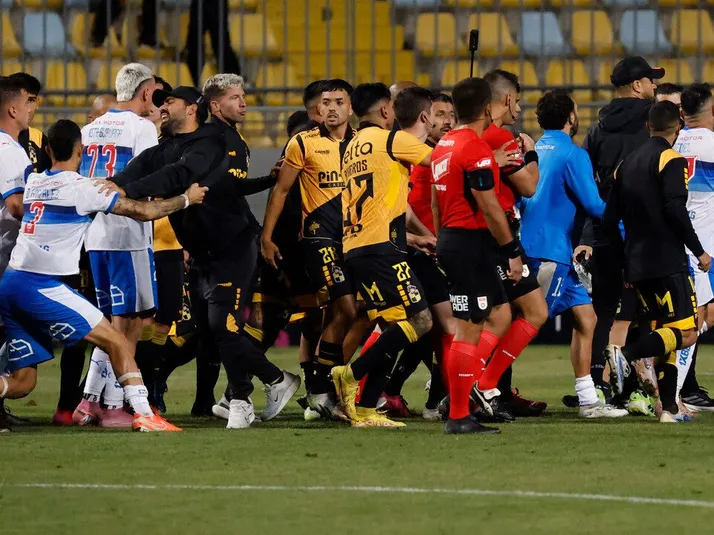 Ex UC y campeón con Coquimbo deja la grande tras la polémica: "Si no les gusta perder…"