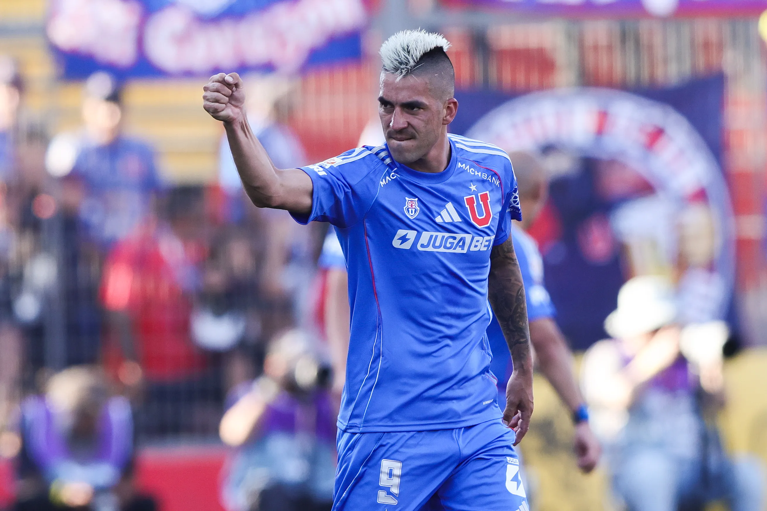 Leandro Fernández tenía contrato vigente en la U. (Foto: Felipe Zanca/Photosport)
