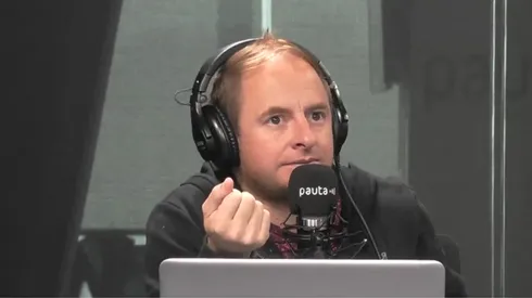 Hevia habló de la inminente salida de Esteban Pavez.
