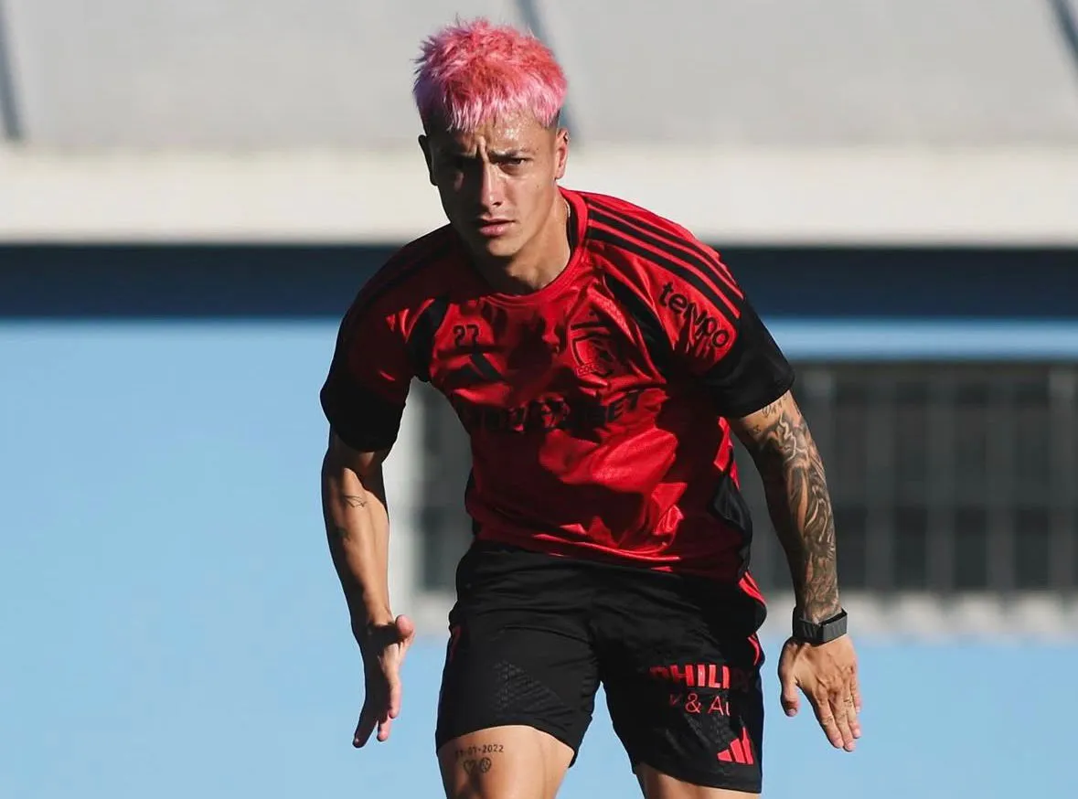 Cristián Zavala sigue entrenando en Colo Colo. (Foto: @colocolooficial)