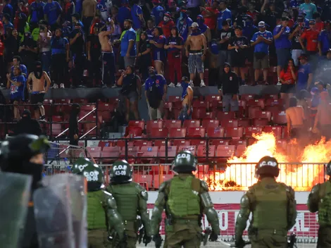 Los graves incidentes que casi suspenden el partido de la U con Audax