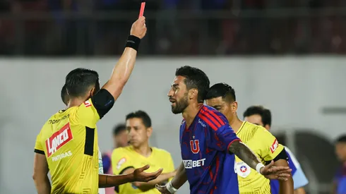 El 'Gato' fue expulsado en su debut en U. de Chile (Foto: Photosport)

